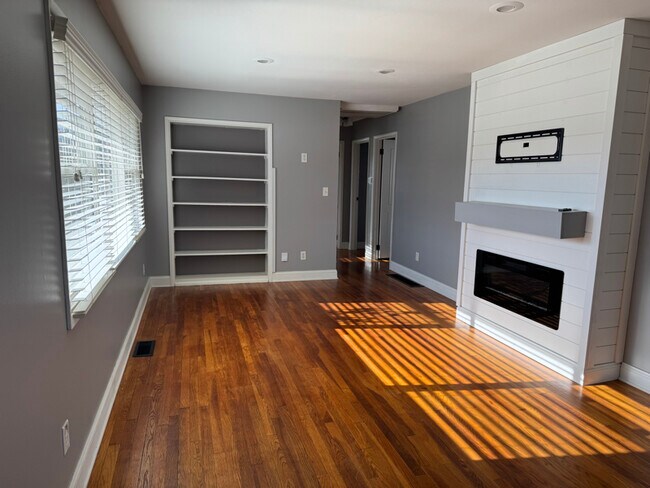 Foto del edificio - 2666 Shrewsbury Rd