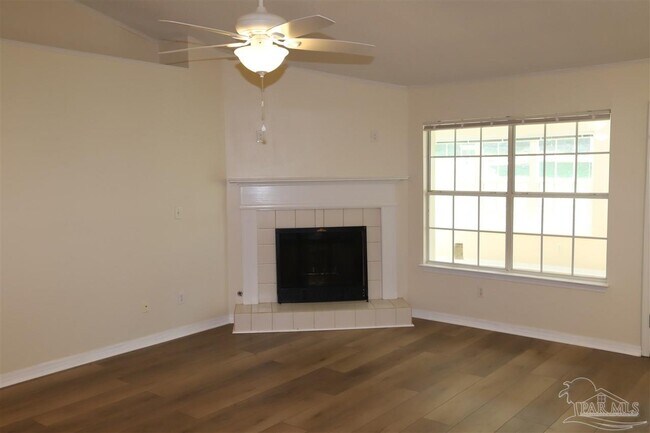Foto del edificio - 276 S 61st Ave