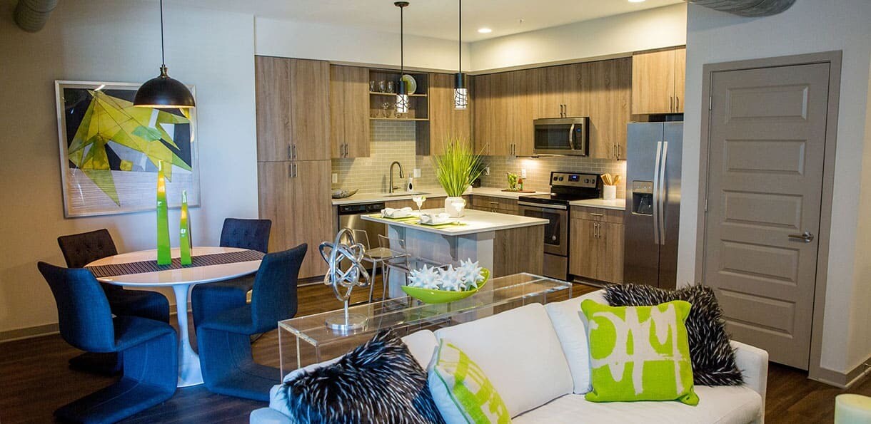 Foto principal - 1029 1st Ave S