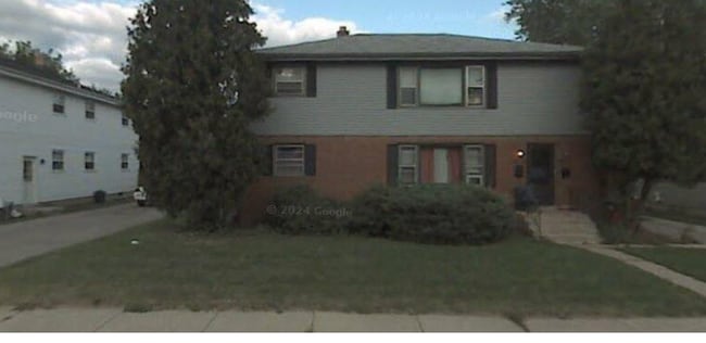 Building Photo - 4815 38th Ave