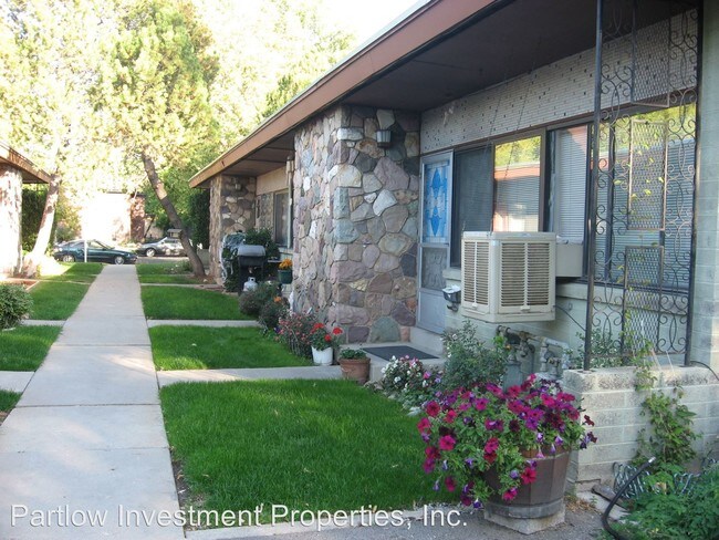 Foto del edificio - 1162-1162 Denver St