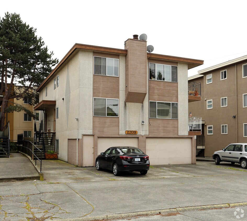 Foto del edificio - 2209 NW 59th St