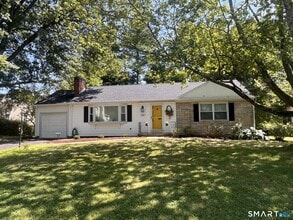 Building Photo - 48 Meadow Farms Rd