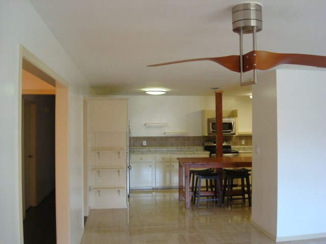 Foto del edificio - 700 Fern Ave W