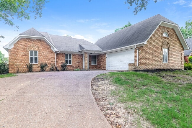 Building Photo - 1104 Fox Trace Cove