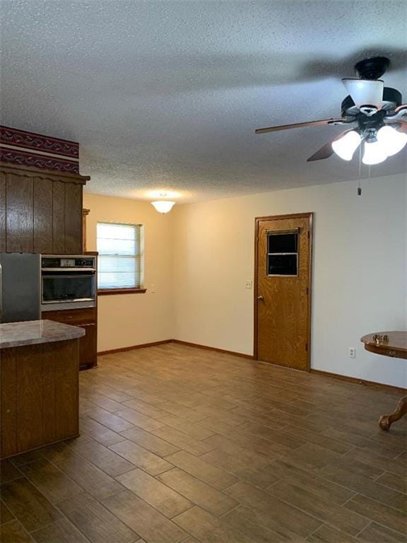 Building Photo - 7709 S Country Club Dr