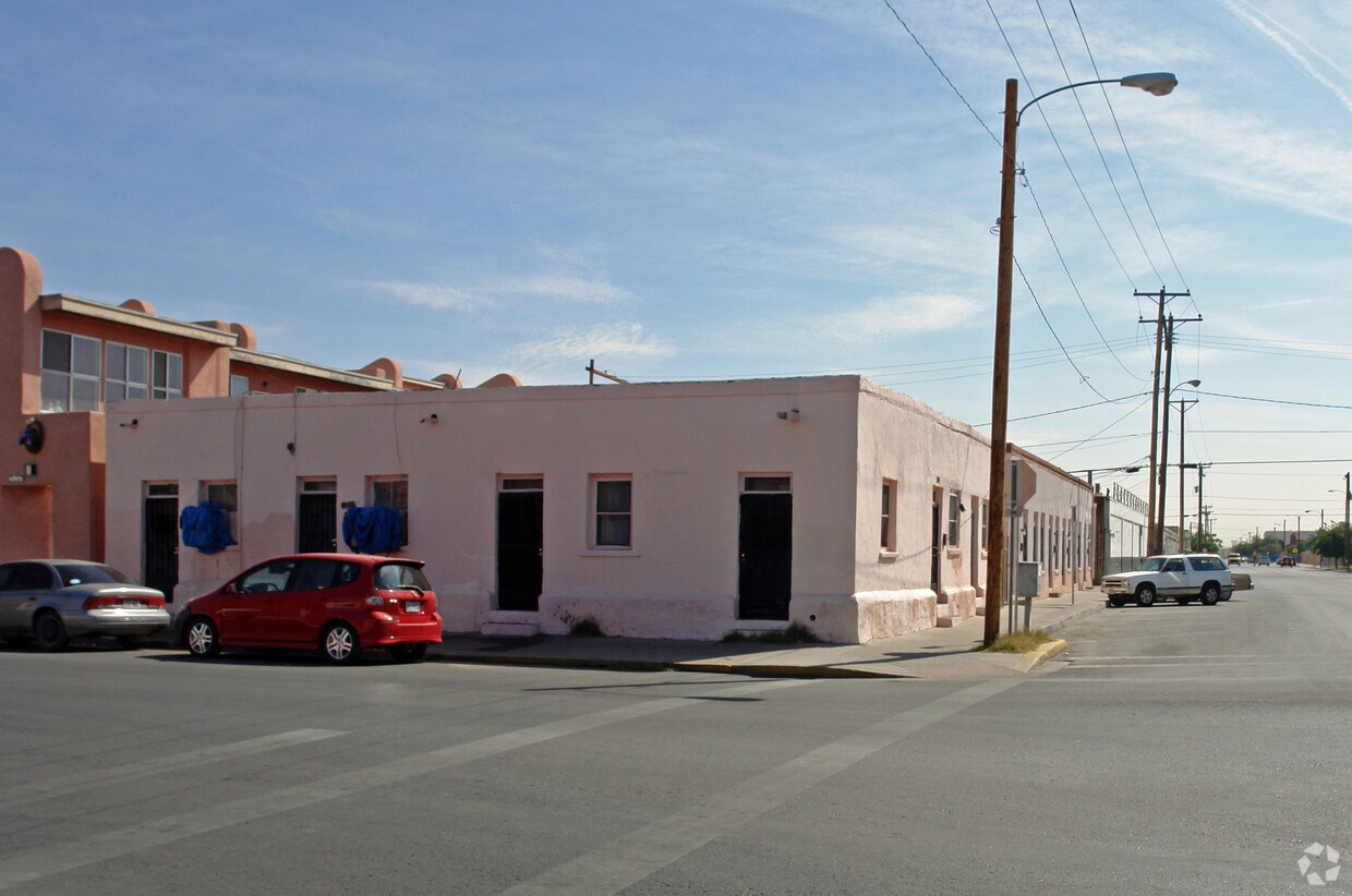Primary Photo - 720 S Mesa St