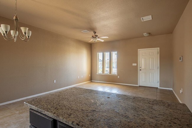 Foto del edificio - 3 br, 2 bath House - 7257 Copper Sky