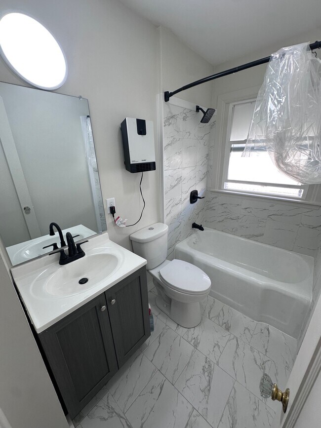 Foto del edificio - 2629 Dodge Ave