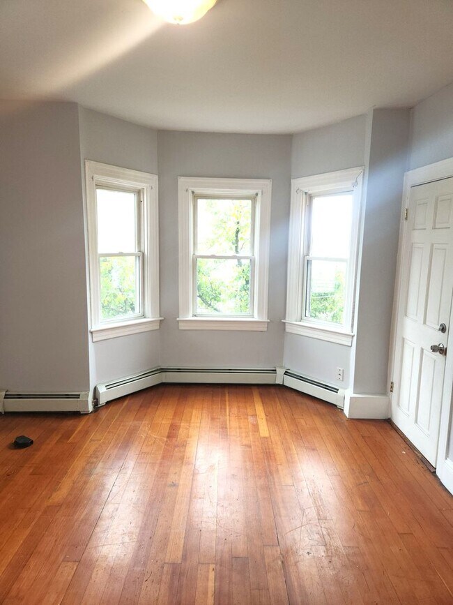 Foto del edificio - 90 Penn St