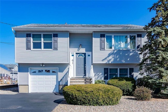 Building Photo - 41 Pilot Rd