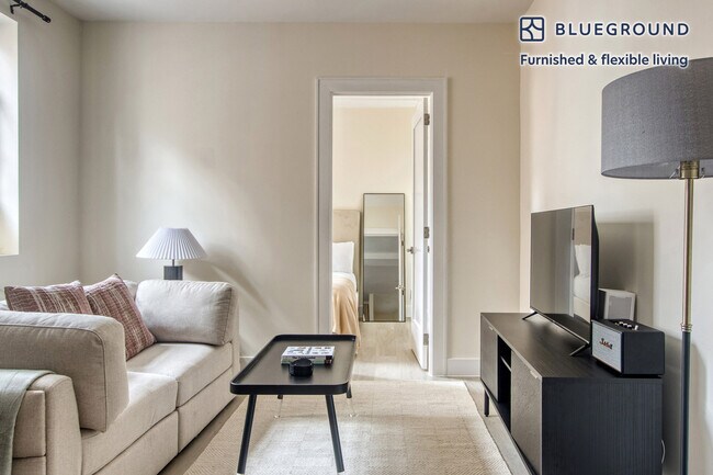 Foto del edificio - 138 E 38th St