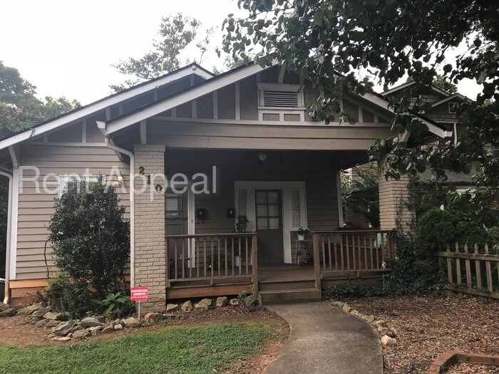 Primary Photo - 210 Evans Dr