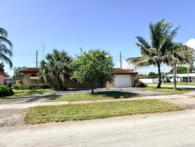 Foto del edificio - 118 SE 10th Ct