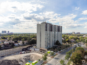 Building Photo - 3050 Pharmacy Avenue