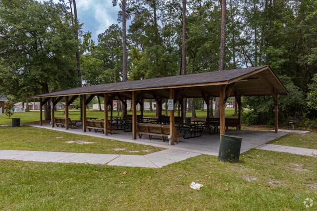 Bloomingdale's Community Center offers a large pavilion.