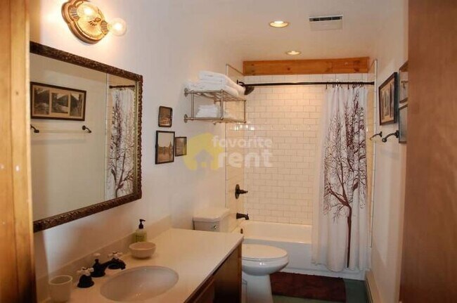 Foto del edificio - 4 bedroom in McCall ID 83638