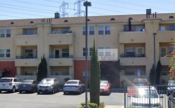 Building Photo - 2201 Via Campo