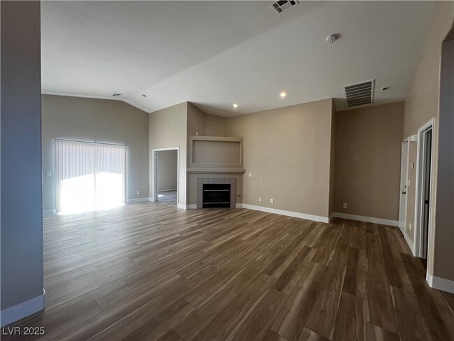 Foto del edificio - 4110 Jessica Marie St
