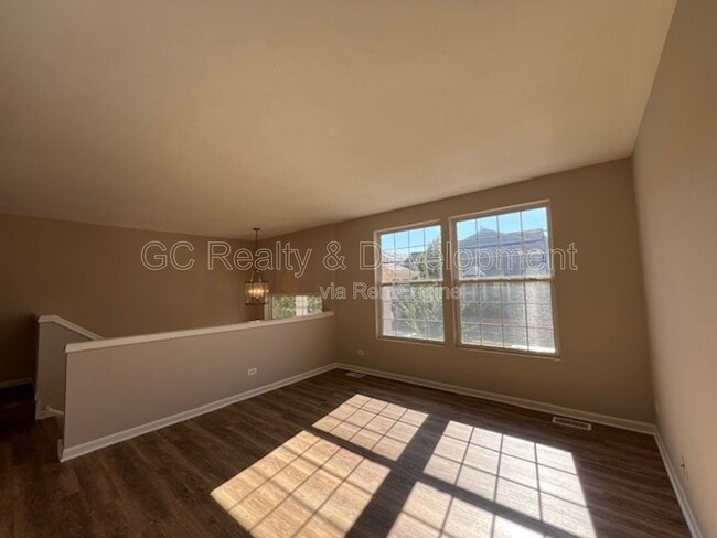 Building Photo - 2452 Emily Ln