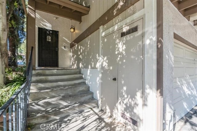 Building Photo - 10831 Roycroft St