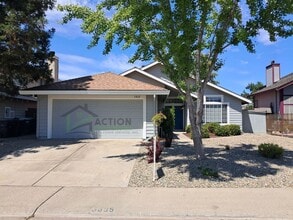 Building Photo - 3835 Hunters Glen Pl