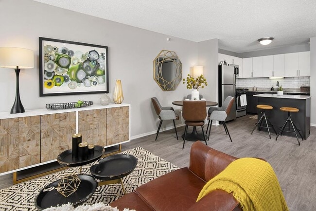 Building Photo - 180 N Jefferson St