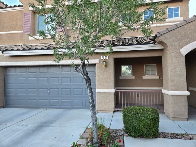 Building Photo - A Fabulous 3 Bedroom, 2.5 Bathroom, 2 Car Garage Townhome in NW Las Vegas
