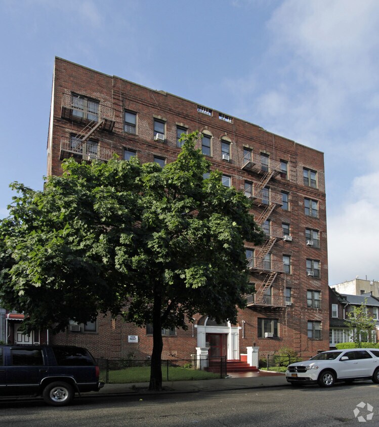 150 Lefferts ¡alejado - 150 Lefferts Ave