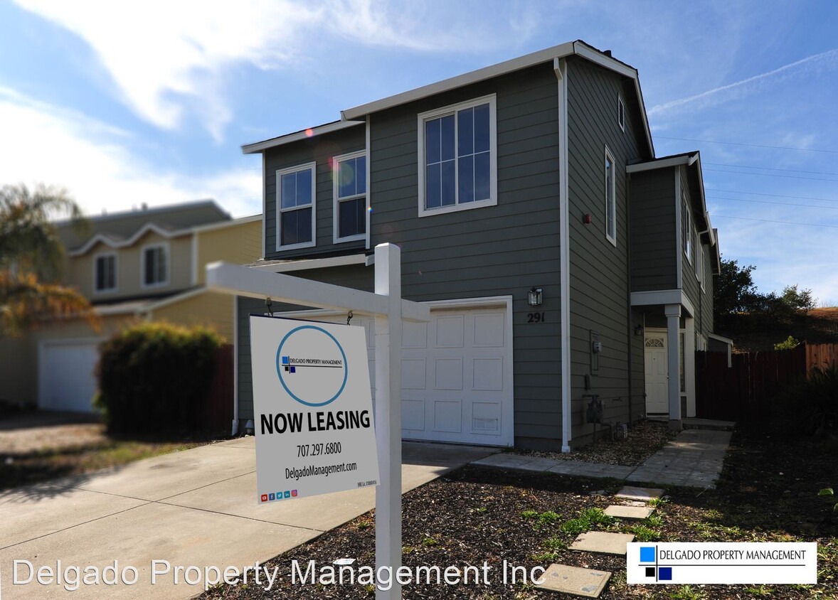 Foto principal - 4 br, 2.5 bath House - 291 Clearpointe Drive