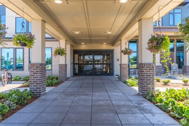 Entrada - Bear Hollow Estates