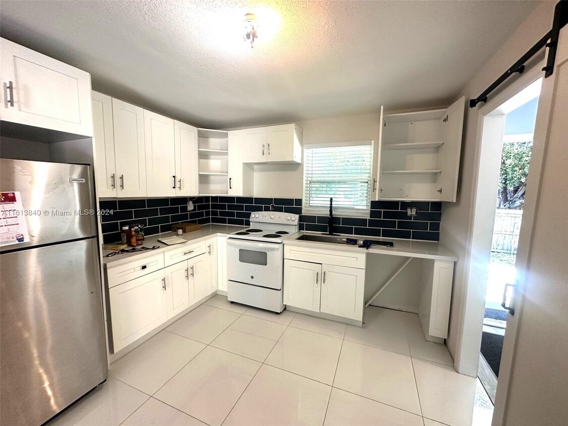 Primary Photo - 7981 NW 12th Pl