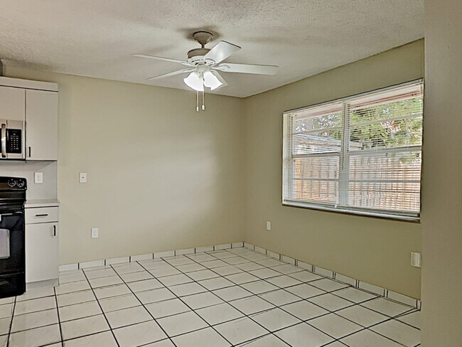Building Photo - 12801 NW 11th St