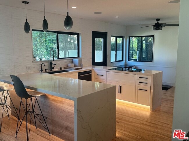 Foto del edificio - 16729 Klee St