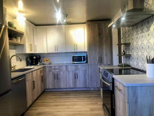 Foto del edificio - A true Tucson style home near the University of Arizona main campus! Must See!