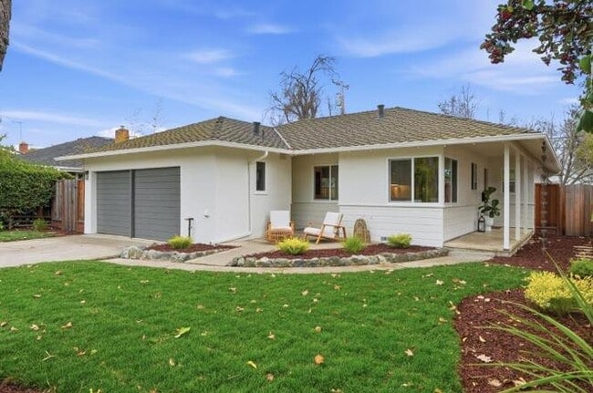 Building Photo - 1624 Channing Ave