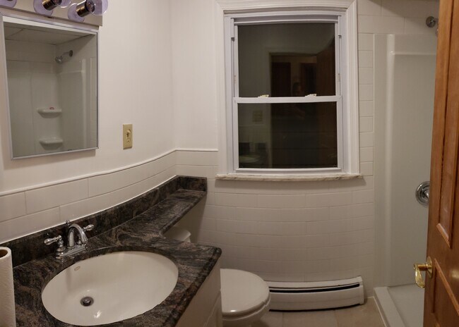 Building Photo - 133 Avenue A