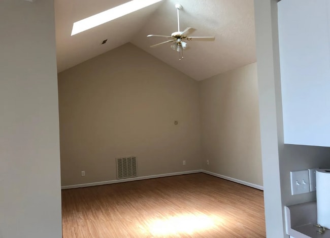 Building Photo - 4424 Greenfern Way