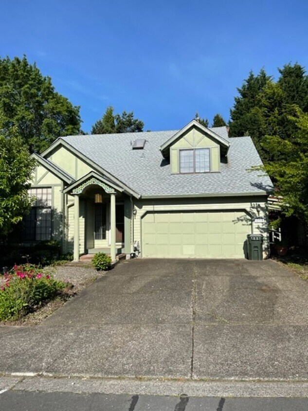 Spacious 4 Bedroom 3 Bath Two-Story Singl... - Spacious 4 Bedroom 3 Bath  Two-Story Singl...