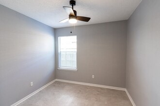 Building Photo - 9107 Stingray Ct