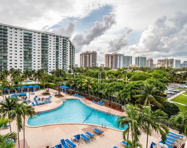 Building Photo - 19370 Collins Ave