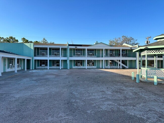 Foto del edificio - 310 W Hopi Dr