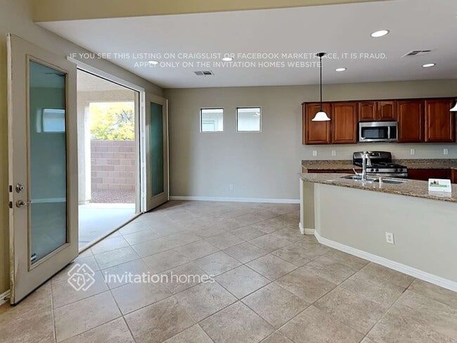 Building Photo - 8124 Chimney Bluff St