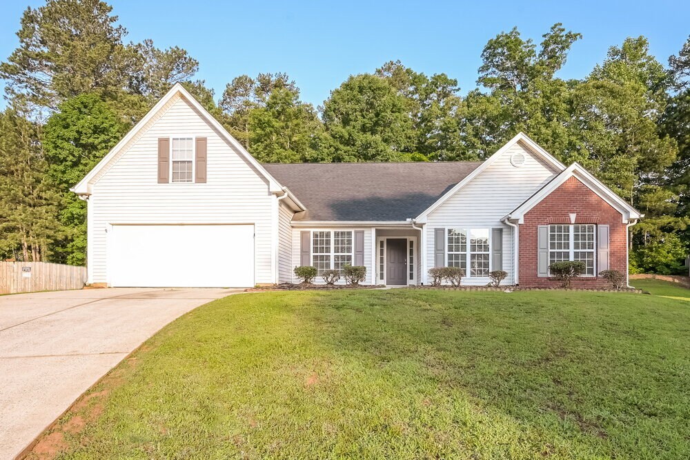 Foto principal - 300 Windsor Brook Ln SE