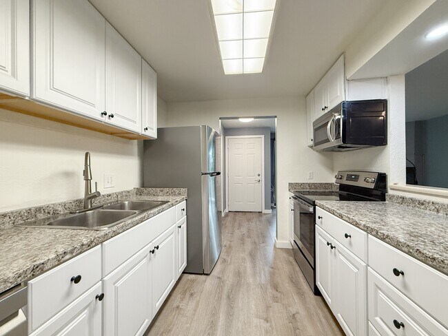 Foto del edificio - 9494 Woodinville Redmond Rd NE
