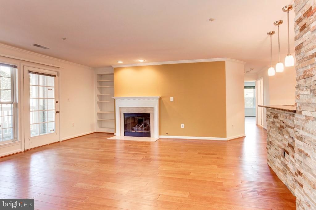 Primary Photo - 6101 Wigmore Ln