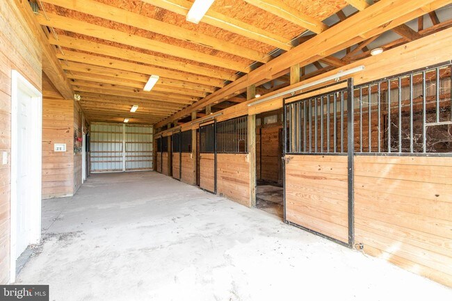 Foto del edificio - 2115 Pony Trail Dr