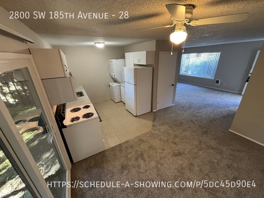 Primary Photo - 1br Downstairs Unit - Water, Sewer & Garba...