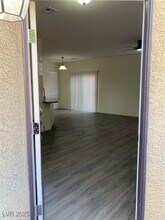 Building Photo - 9512 Knopfler Ln