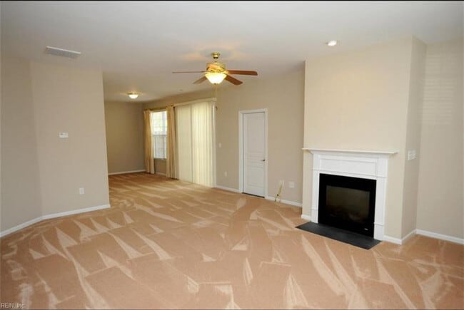 Building Photo - 5320 Hayton Way